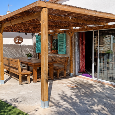 Se buscan voluntarios para vivir gratis en una casa rural en Gerona a cambio de trabajar 15 horas semanales ayudando en tareas domésticas, reparando bicicletas y cuidando de una gata