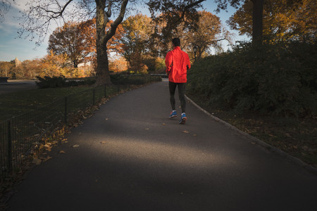 Las diferencias entre running y marcha deportiva: así se practica cada uno de ellos