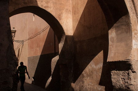 'Ocre', de Marcelo Caballero: un nuevo libro con fotografía de calle en Marrakech como protagonista