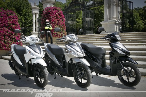 Suzuki Address, prueba (valoración, galería y ficha técnica)