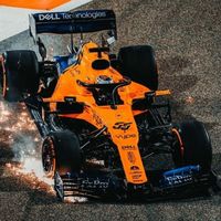 El golpe de Max Verstappen pudo evitar que Carlos Sainz consiguiese en Baréin su primer podio en Fórmula 1 