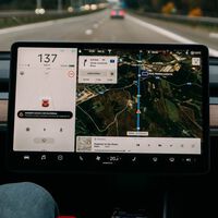 Que el Autopilot FSD de Tesla no cumpla con lo que promete no es publicidad engañosa, según un juez
