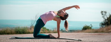 Tres entrenamientos rápidos de cinco minutos para fortalecer tus abdominales a lo largo del día sin darte cuenta 