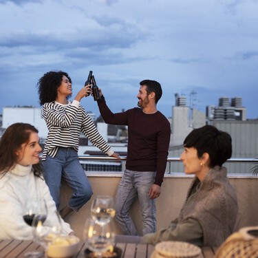 Leroy Merlin rebaja las lámparas de exterior solares más bonitas: son perfectas para crear una atmósfera mágica en la terraza o el jardín