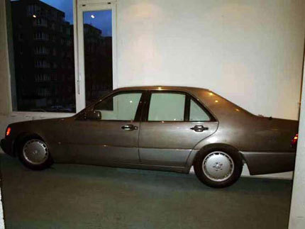 Pon un Mercedes-Benz en tu salón