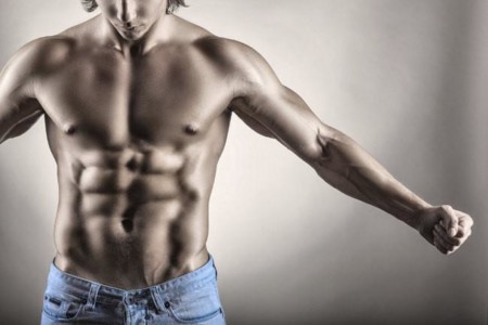 Varía tus isométricos y consigue un abdomen de acero