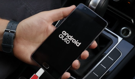 Google Maps mejora su diseño en Android Auto para móviles