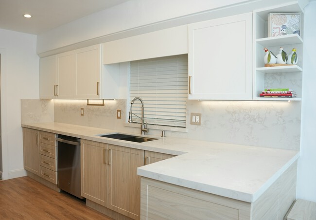 Kitchen Tune Up Aventura