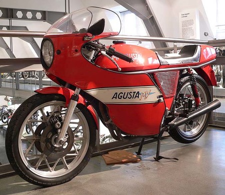 MV Agusta 350S Ipotesi carenada