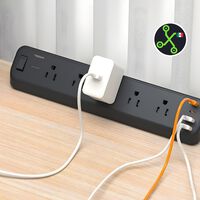 Multicontacto de escritorio con enchufes y puertos USB para todos tus dispositivos. Tiene abrazadera para fijarlo a la mesa 