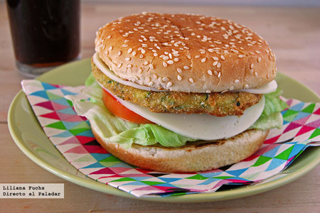 Hamburguesas de calabacín y garbanzos. Receta vegetariana