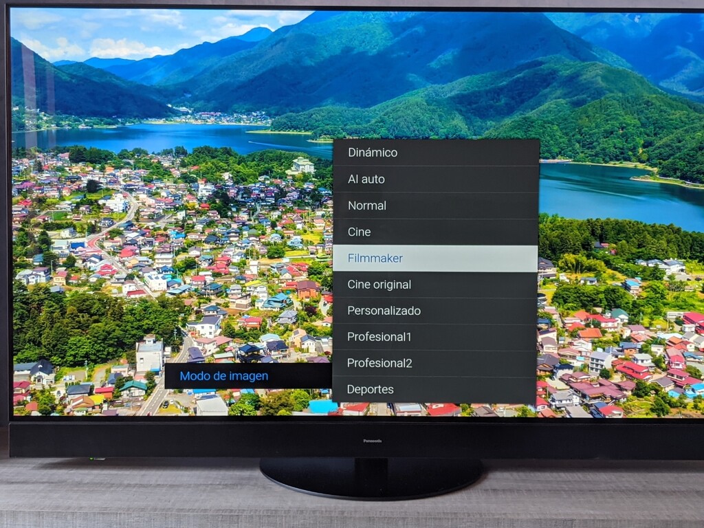 Panasonic JZ2000 OLED, análisis review, características, precio y