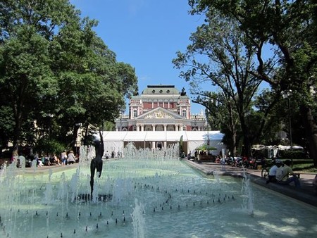 Cinco sitios que no te puedes perder en Sofía 