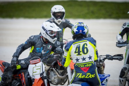 Romano Fenati, el juguete roto que ha hecho rendirse a Valentino Rossi