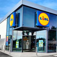 Hoy viernes, 7 de octubre, llega a Lidl el calendario de adviento ideal para amantes del maquillaje que no querrán dejar escapar