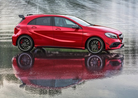 Mercedes Benz A45 Amg 4matic 2016 1024 09