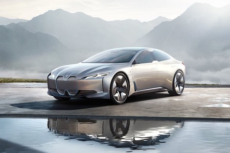 BMW confirmó la llegada del i4 en 2020 y tendrá un rango de 700 km