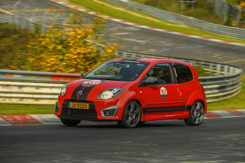 Sueñas con ir a Nürburgring y lo sabemos. Por eso aquí comienza nuestra guía para principiantes (parte 1)