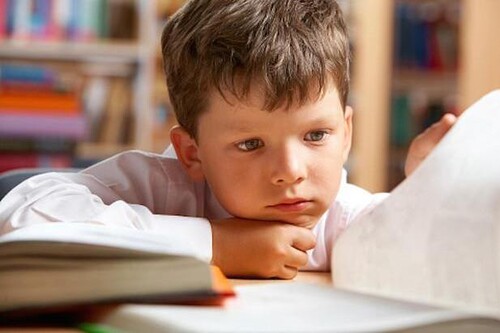 ¿Castigas a tus hijos por traer malas notas? Explicamos por qué no es efectivo