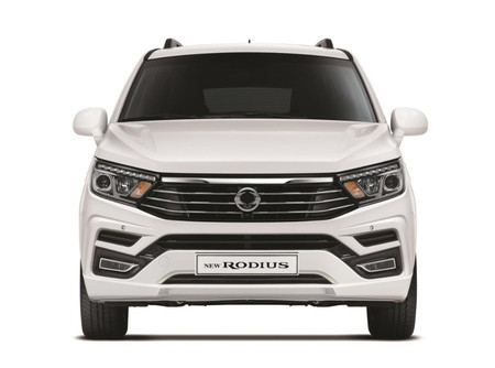 Ssangyong Rodius 2019 147