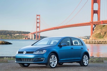 Volkswagen detiene la producción del Golf y del Passat en Alemania