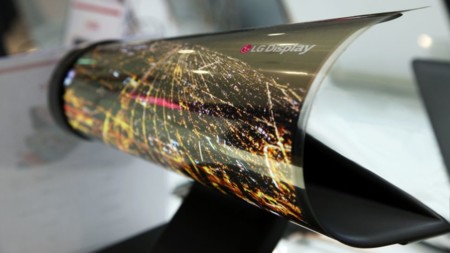 LG se apunta a las pantallas flexibles, empezarán a fabricarlas este mismo año