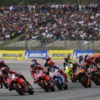 La venta de MotoGP al dueño de la Fórmula 1 es inminente, y le supondrá 4.000 millones a Dorna