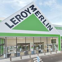 Esta estufa de pellet de Leroy Merlin calienta tu casa con rapidez y ayuda a reducir tu factura (y lo mejor, con 150 euros de descuento) 