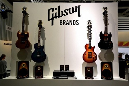 Les Paul Reference, la nueva serie de altavoces para los amantes de las seis cuerdas