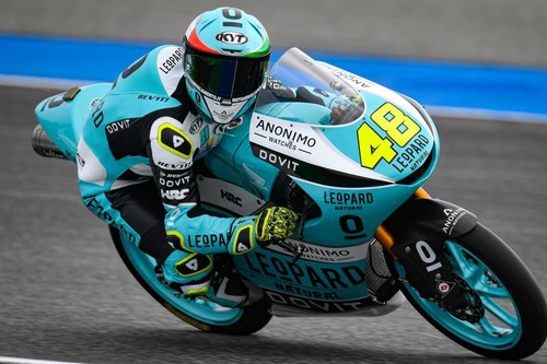 Lorenzo Dalla Porta domina en Motegi y deja sentenciado el título de Moto3 tras la caída de Arón Canet