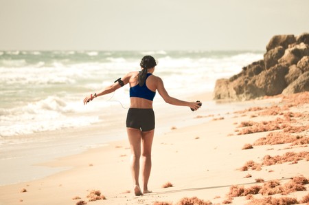 Las claves para evitar las rozaduras al correr por la playa
