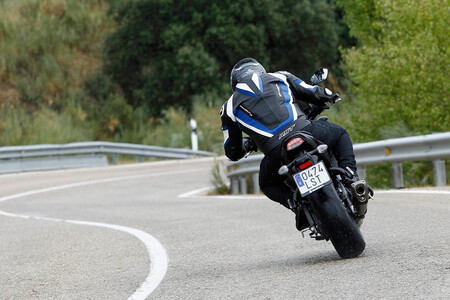 Moto Curva 2