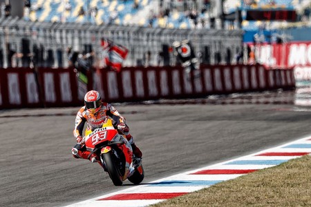 Marc Márquez se está quedando sin rivales y quiere cimentar en Assen su octavo mundial