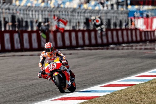 Marc Márquez se está quedando sin rivales y quiere cimentar en Assen su octavo mundial