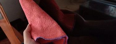 Este es el sencillo truco para limpiar tu Smart TV 4K y además de barato, no daña la pantalla