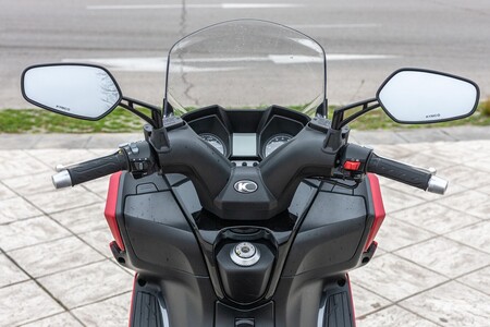 Kymco Grand Dink 300 mandos