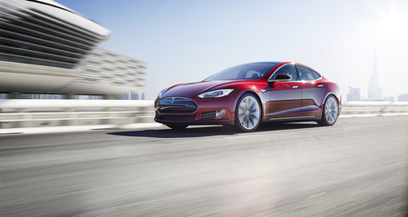 Un Toyota Corolla es más seguro que un Tesla ante los ojos de Consumer Reports