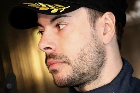 Fréderic Makowiecki, con problemas legales con Aston Martin Racing 