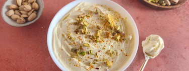 Shrikhand, receta india de cuajada con especias 