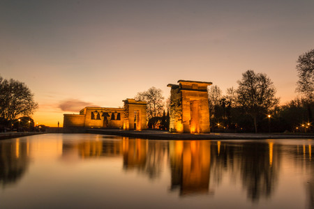 ¿Dónde ver el mejor atardecer de Madrid? Asómate al Templo de Debod