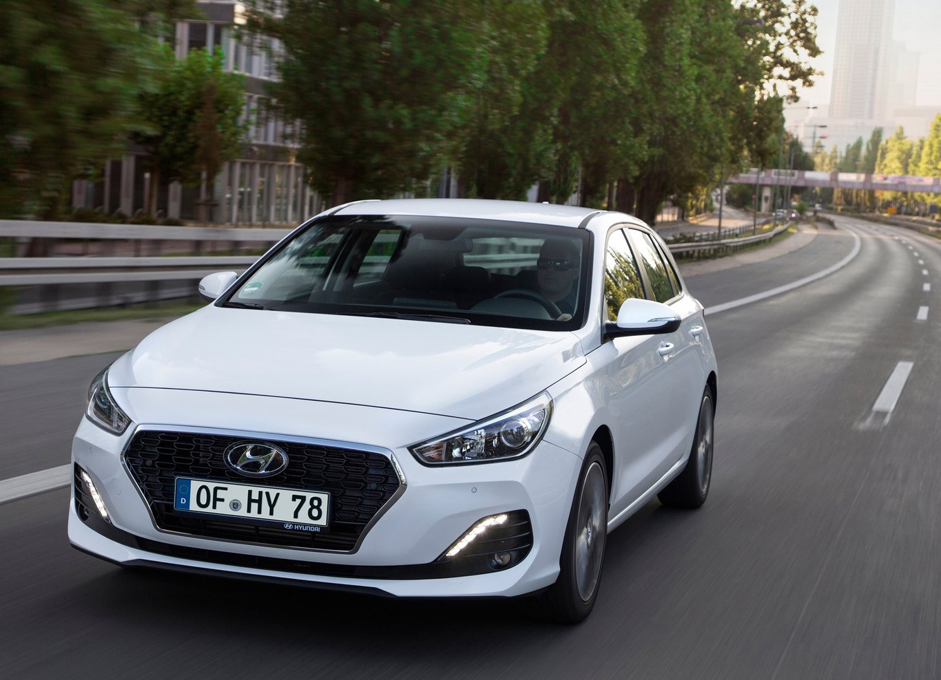 Comparativa Hyundai i30 vs Kia Ceed ¿cuál es mejor para comprar?