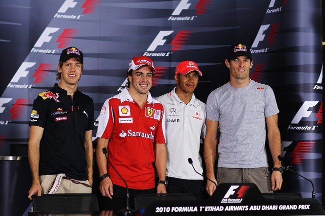 vettel-alonso-hamilton-webber-prensa-gp-abu-dhabi-f1-2010.jpg