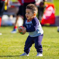 10 juegos para hacer con pelota para niños de 0 a 6 años