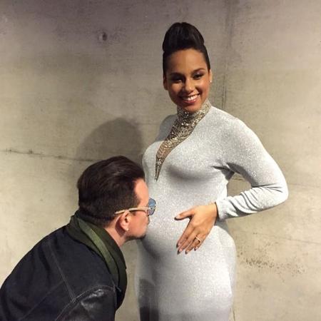 Alicia Keys termina el año con bebé