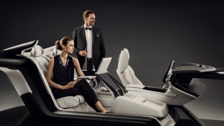 Volvo presume su Lounge Console en el S90 Excellence