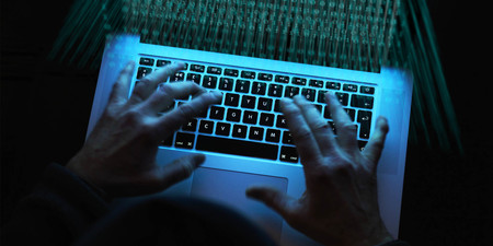 Los hackers robaron 172.000 millones de dólares a 978 millones de personas en 2017, según Norton
