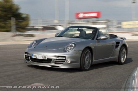 Porsche mejora considerablemente sus ventas en 2011