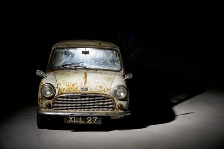 Subastan por más de 49.000 euros un Mini de 1959 sin restaurar