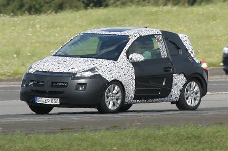 Opel prepara su ofensiva eléctrica