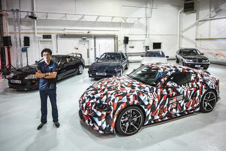 Toyota logró juntar las cinco generaciones del Supra por primera vez